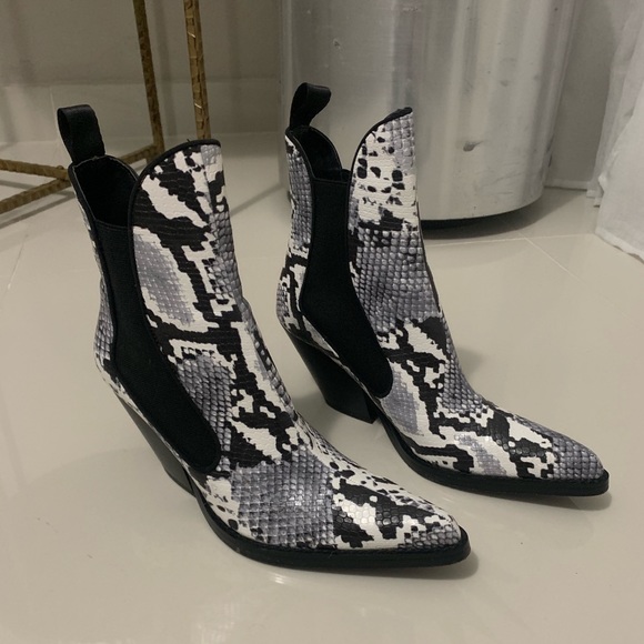 Zara snake cowboy boots Clearance